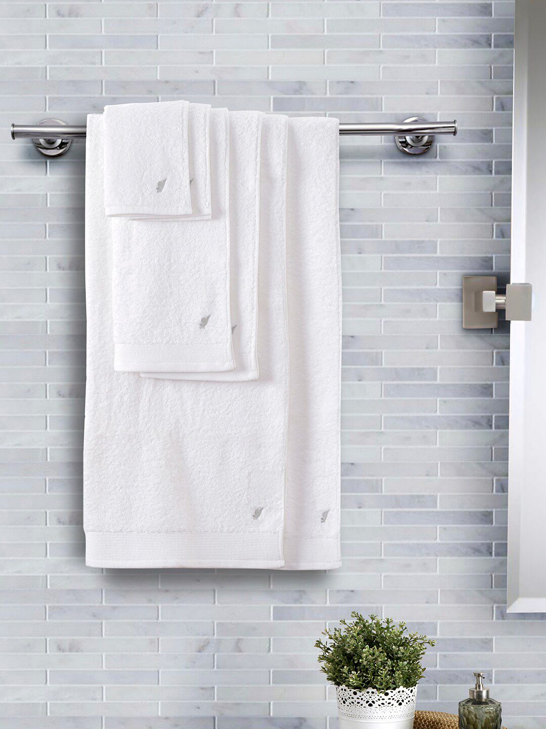 MASPAR Unisex Set Of 6 White Solid 550 GSM Towels-picture-48
