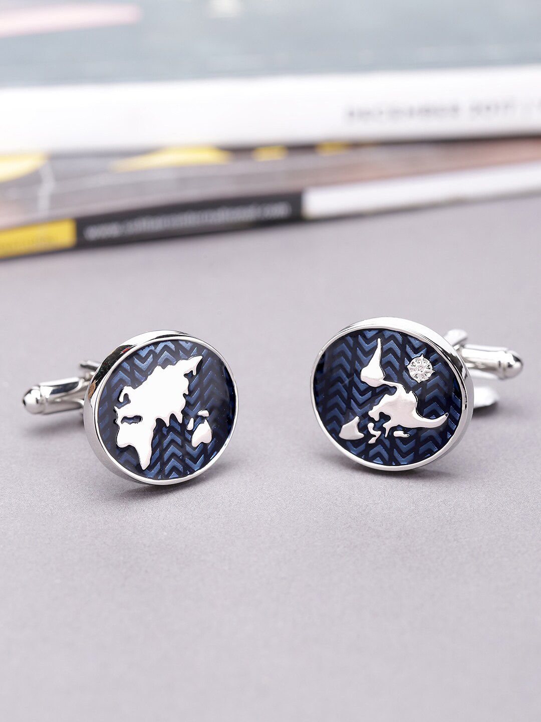 Yellow Chimes Navy Blue & Silver-Toned Round Cufflinks-picture-23