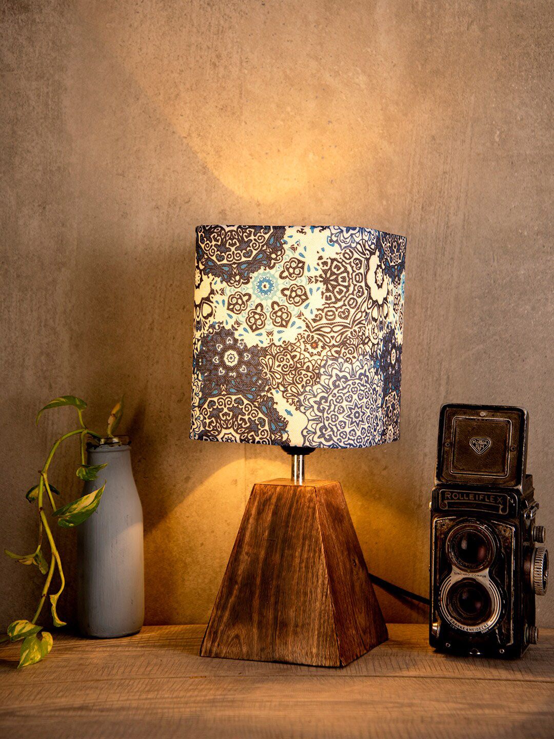 green girgit Blue Batik Printed Contemporary Table Lamp-picture-23