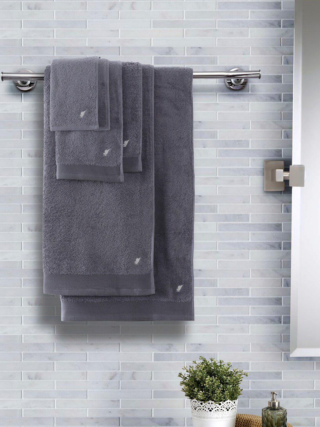 MASPAR Unisex Set Of 6 Grey Solid 550 GSM Towels-picture-39