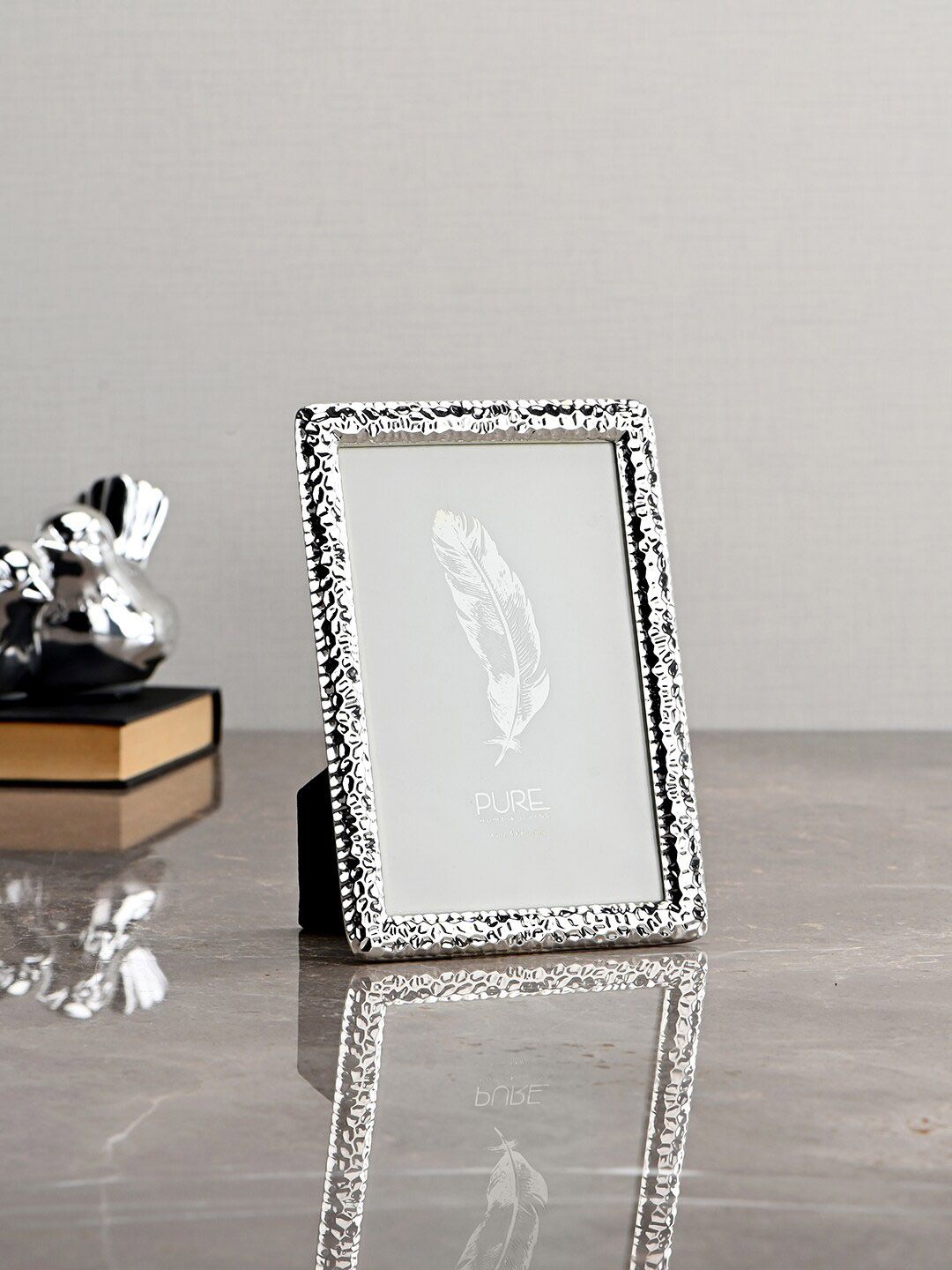 Pure Home and Living Silver-Toned Textured Small Modern Tabletop Photo Frame