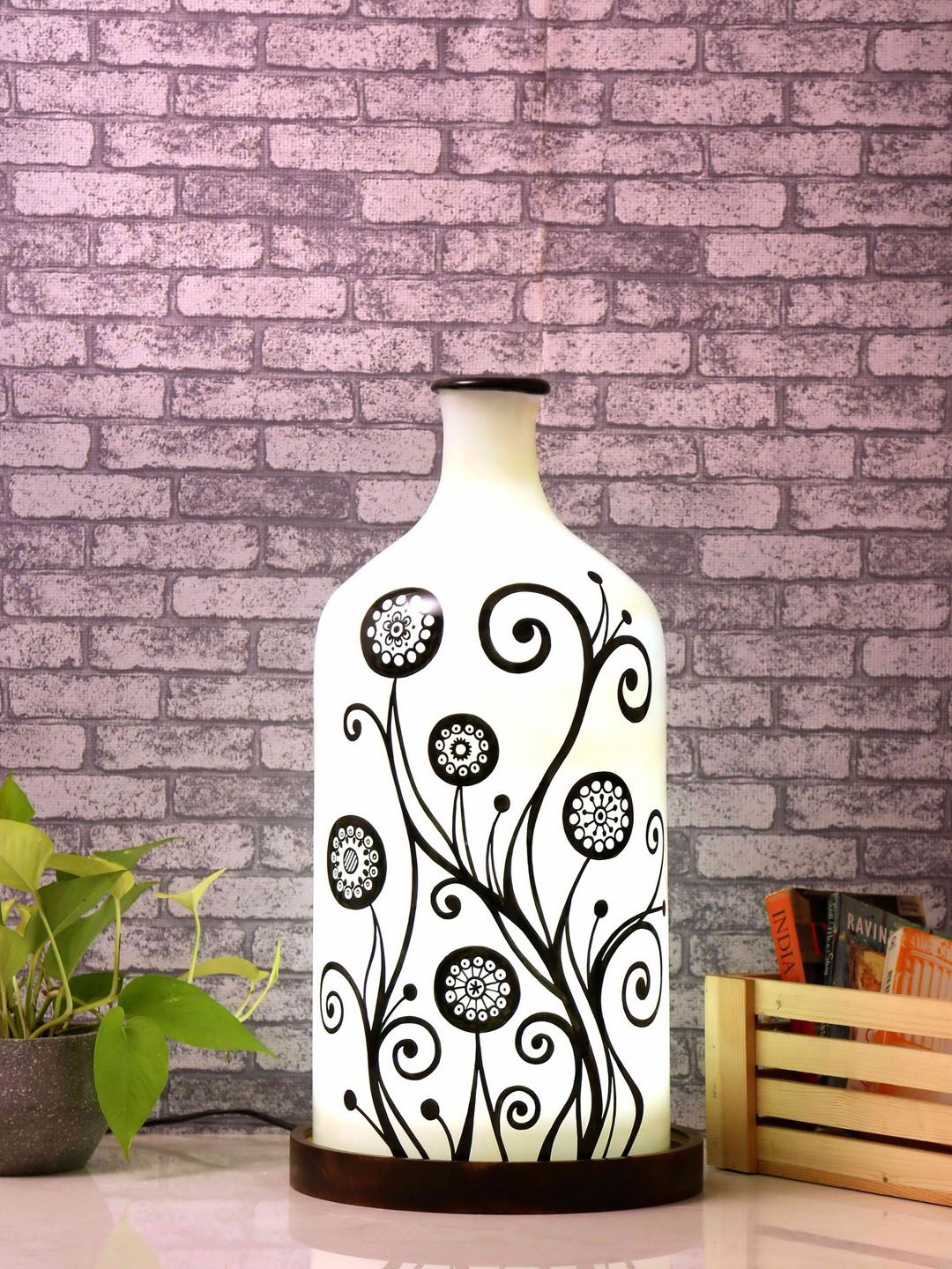 POSH-N-PLUSH Off White Printed Table Lamp-picture-24