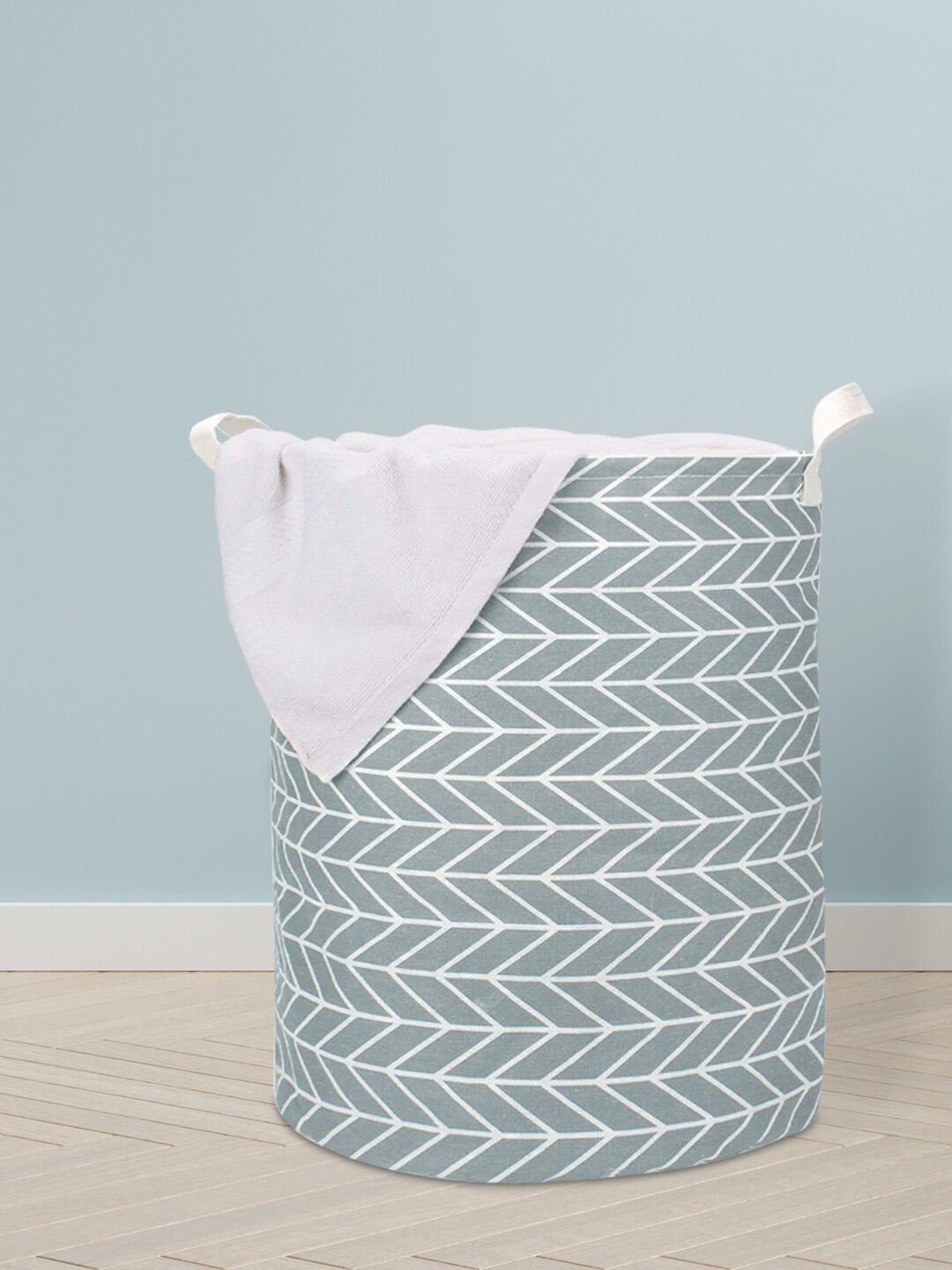 HomeStorie Grey & White Printed Round Foldable Cloth Laundry Basket-picture-20