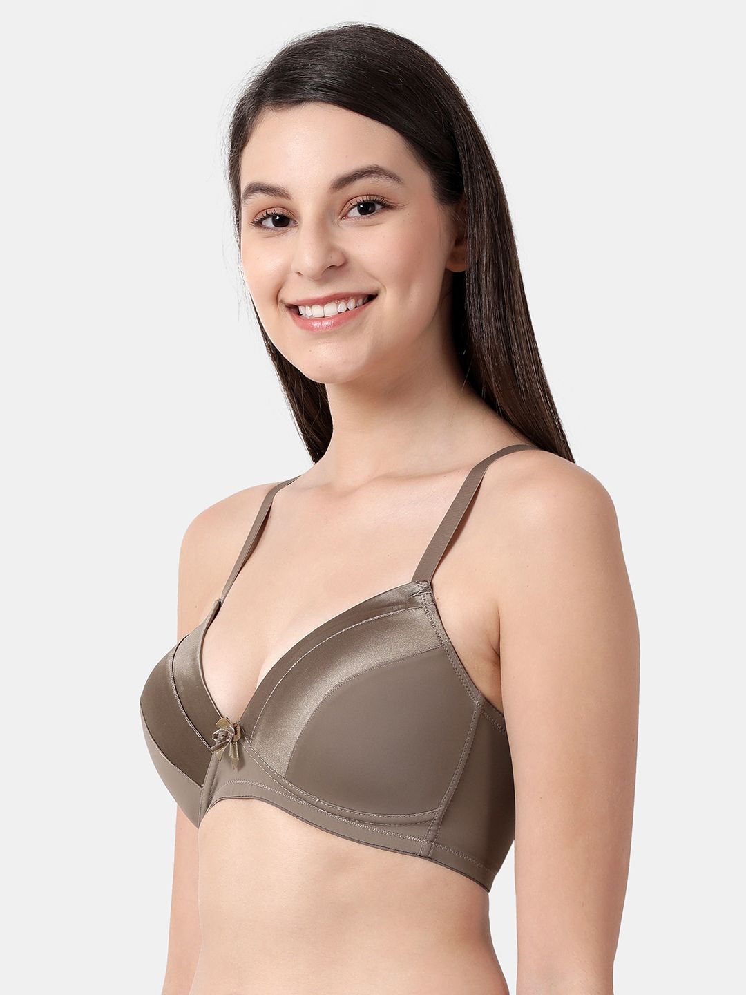 Buy Nykd by Nykaa Soft Cup Easy-Peasy Slip-on Bra with Full