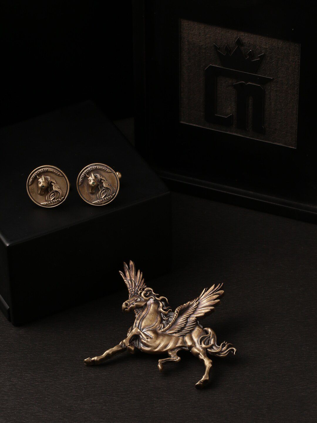 COSA NOSTRAA Men Gold-Toned Accessory Gift Set-picture-38
