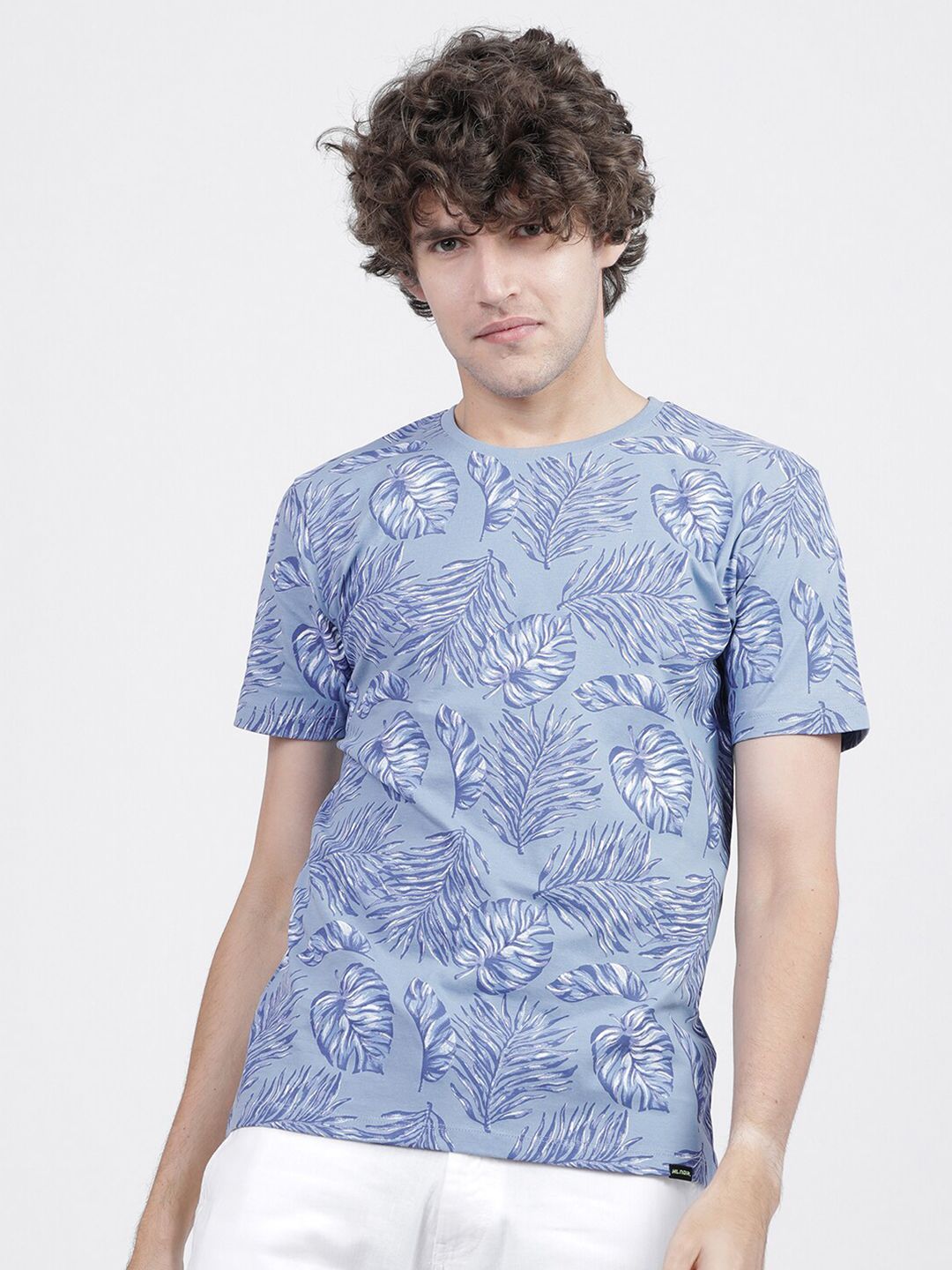 HIGHLANDER Men Blue & Off-White Tropical Printed Round Neck T-shirt-picture-21