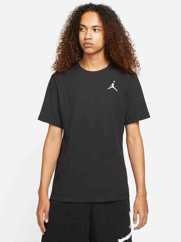 myntra nike t shirt