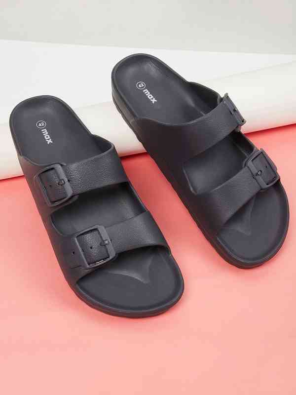 max chappals online