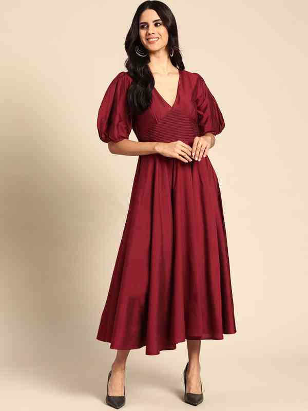 green mother of the groom dresses for fall Dark Green Chiffon V Neck Floor Length A-Line Mother of the Bride Dress main image 0
