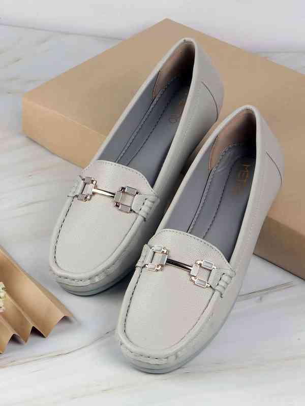 ladies flat shoes 218