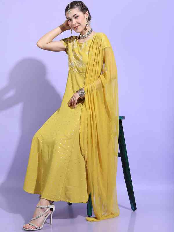 OFEEFAN Women's Spaghetti Strap Maxi Dress - Long Summer Dress With Pockets In Yellow - View #3