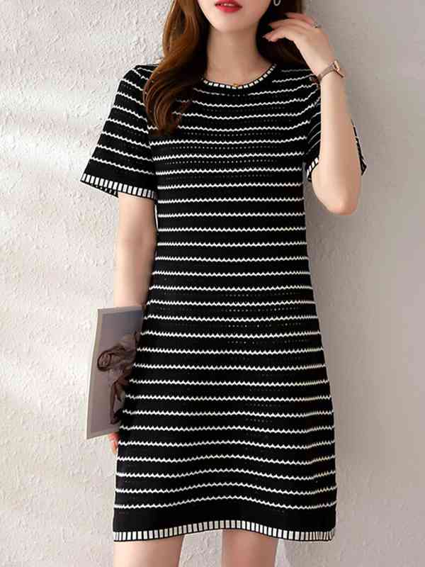 Black White Striped Short Sleeve Dress - Buy Black White Striped Short  Sleeve Dress online in India