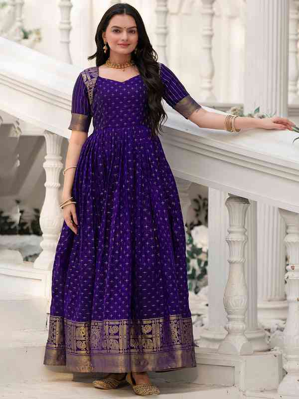 anarkali dress designs from saree Cotton Saree Saree Se Gown Design Sadi Dress Design Cotton Large Saree  Anarkali Dress Design