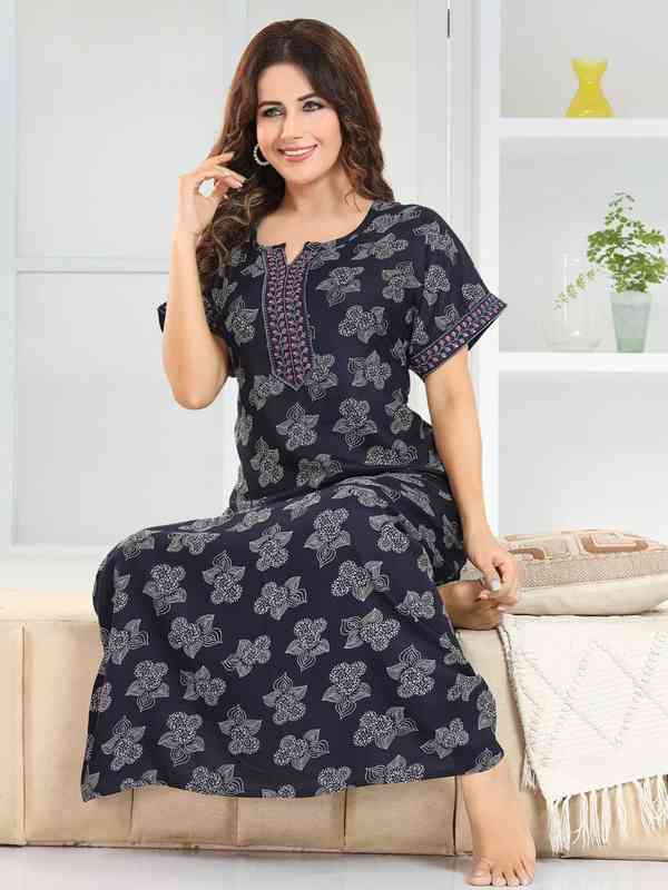 embroidered night dress Jenny, Night Dress: Buy Embroidered Cotton Nightgowns – After Dark main image 0
