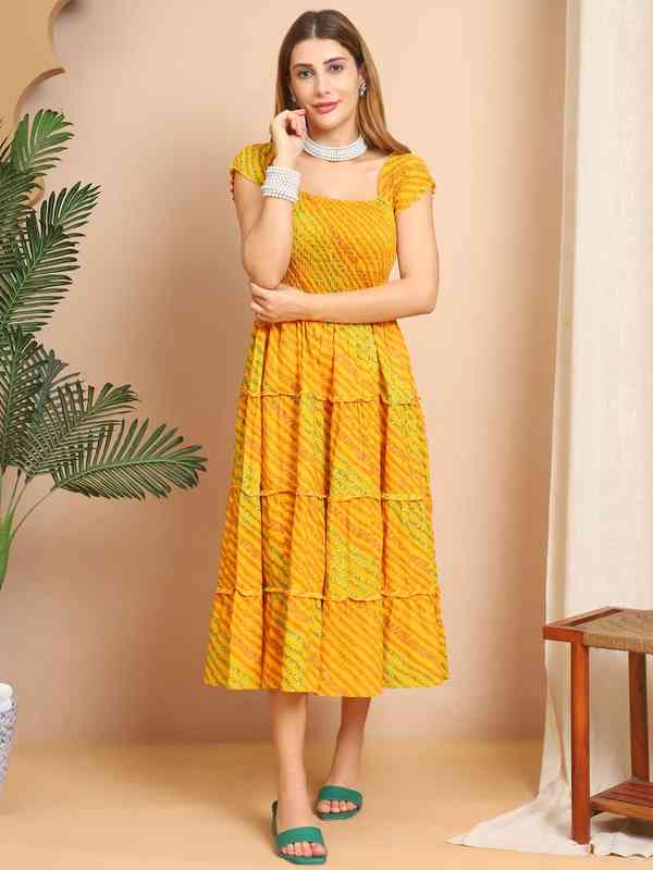 mio♡。Classic Floral Jacquard Dress Jacquard Dress - Buy Jacquard Dresses for Women Online | Myntra