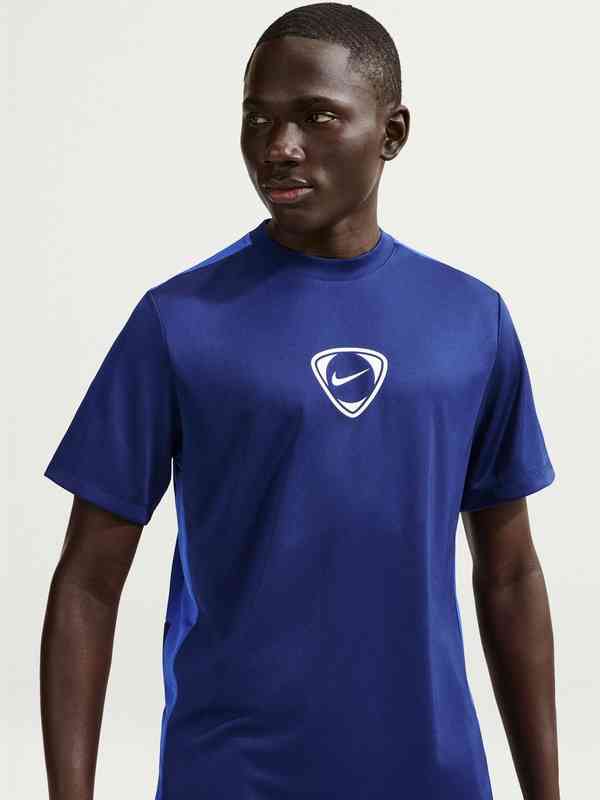 blue nike tech t shirt