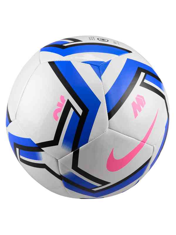 myntra nike footballs