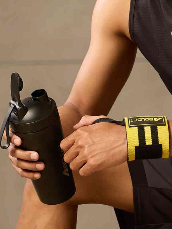 nike wristband for gym