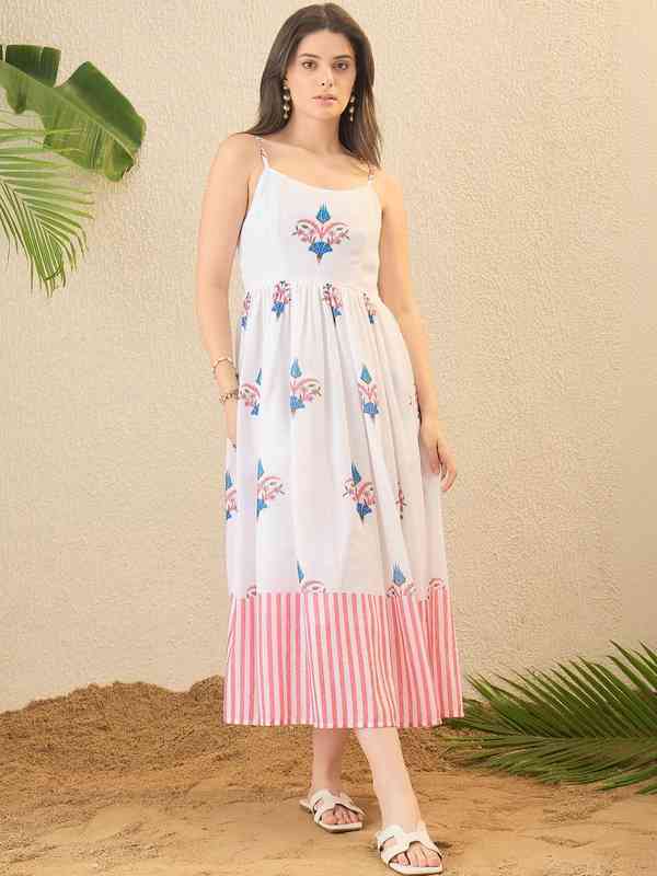 White Linen Dresses - Buy White Linen Dresses online in India White Linen Dresses - Buy White Linen Dresses online in India