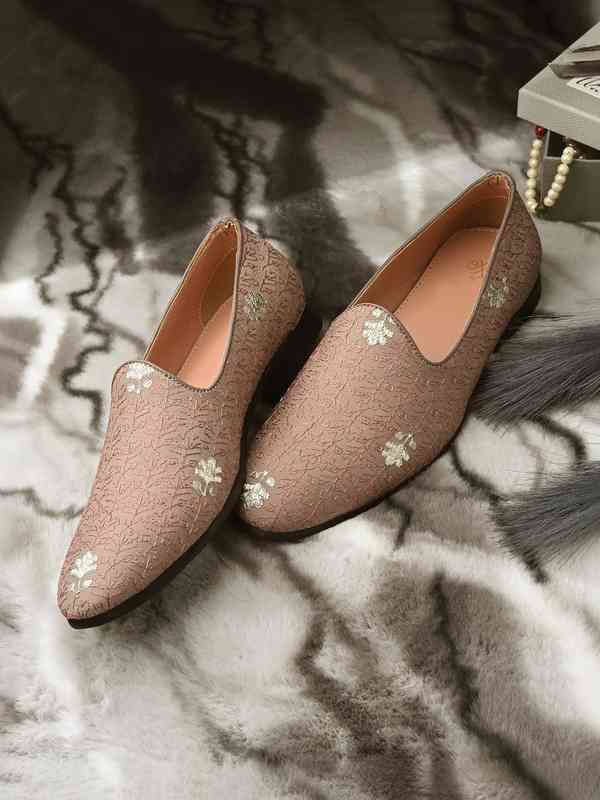 Peach Men Shoes - Buy Peach Men Shoes online in India Peach Men Shoes - Buy Peach Men Shoes online in India