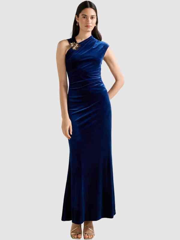color of shoes for blue dress Red Strapless Keyhole Ruched Satin Sheath Short Homecoming Dress Green / 12
