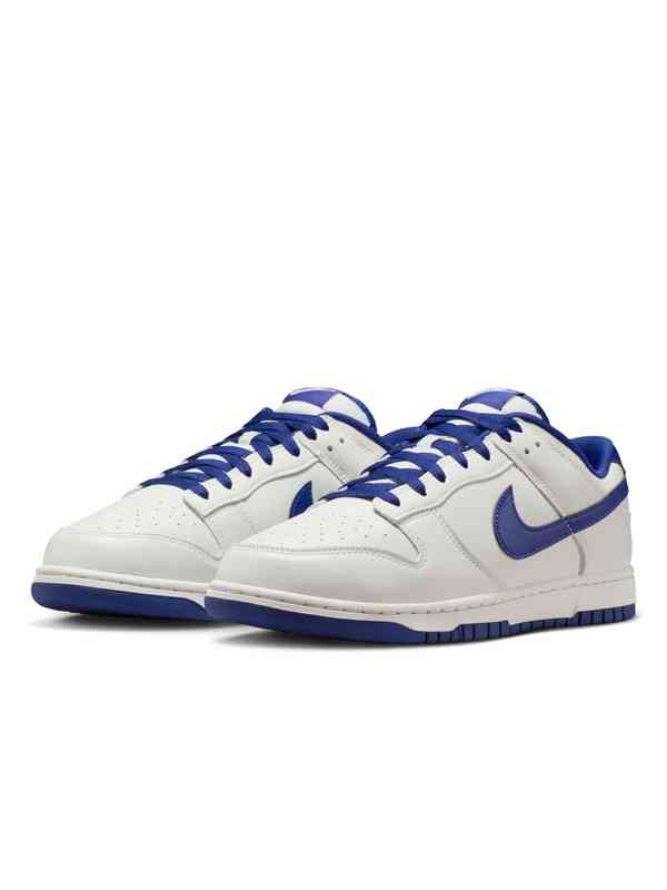 nike dunk myntra