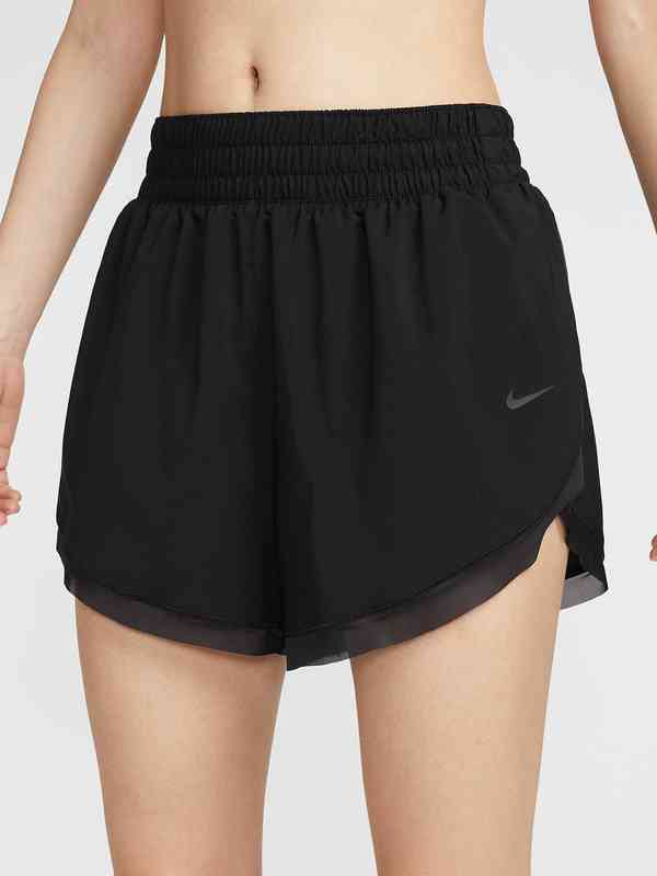nike cloth shorts womens