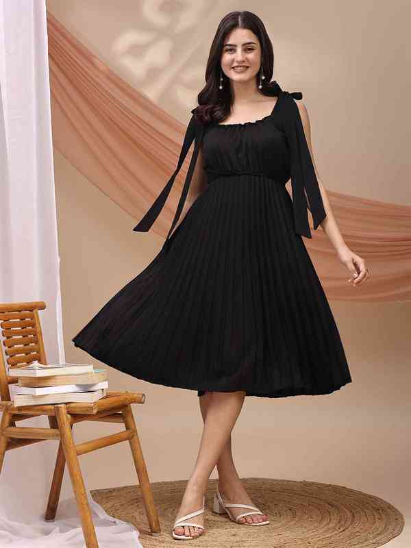 Robe Planet Gold Juniors Flocked Fit & Flare – Noire, Velours, Taille L, Neuve Sans étiquette