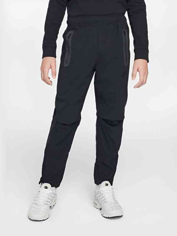 nike airmax track pants