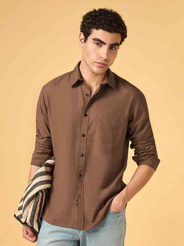 walmart brown dress shoes Men's Riley Collar Two Tone Dress Shirt Brown White 15.5
