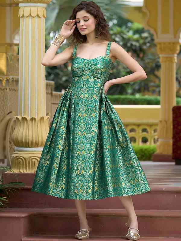 ANDRÉSD V line jacquard dress Farm Rio Sleeveless V-Neck Jacquard Lurex A-Line Maxi Dress