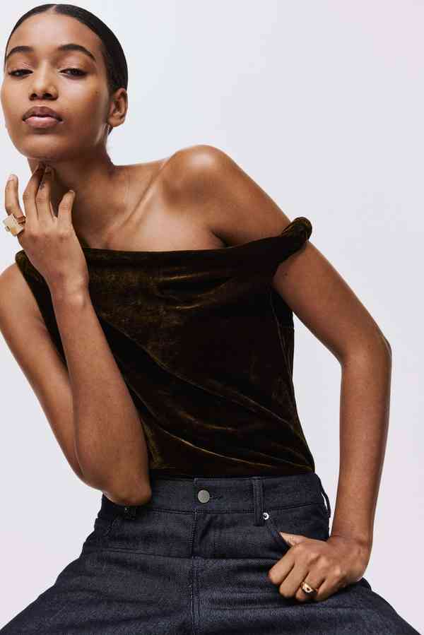 One Shoulder - Buy One Shoulder online in India