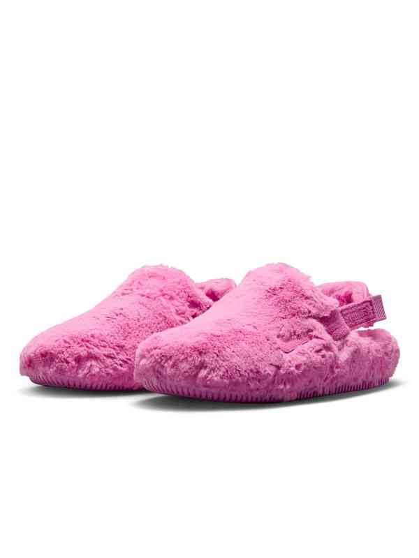 nike slippers in myntra