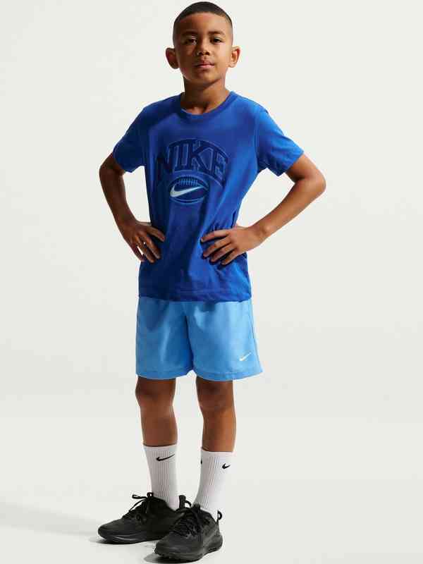 nike standard fit at knee length shorts