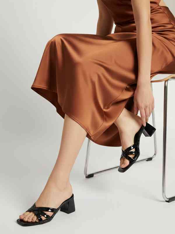 New Look Black Heels - Buy New Look Black Heels online in India