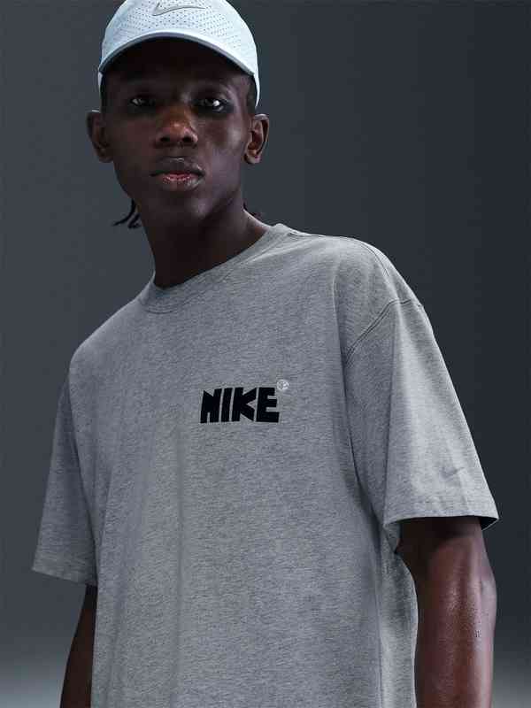 nike men's t shirts casual