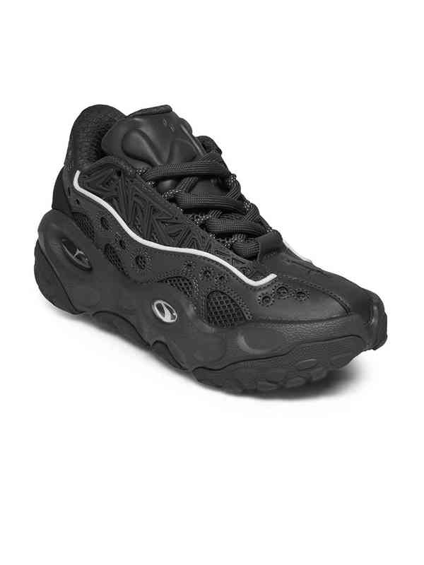 basketball shoes women black