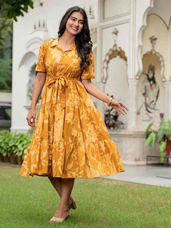 fit and flare dress myntra Fit & Flare A-Line Midi Dress in Black main image 0