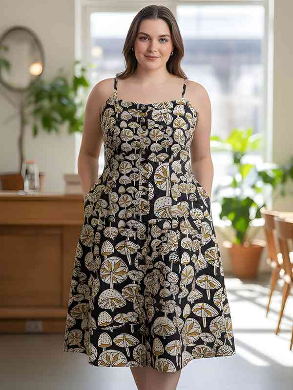 Gown Extra Large Plus Size Clothing Pleated Maxi Clothes For Curvy Figures Party Wear Short Frock Gown Extra Large Plus Size Clothing Pleated Maxi Clothes For Curvy Figures Party Wear Short Frock