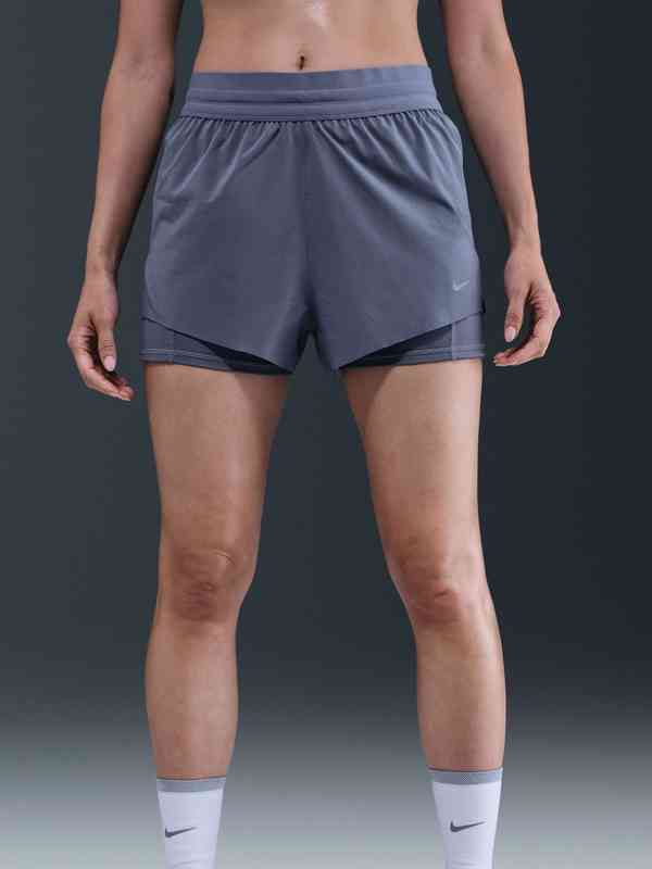 nike cloth shorts womens