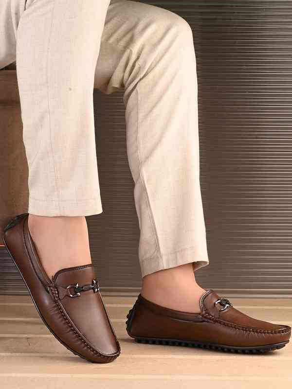 black nike sprint spikes