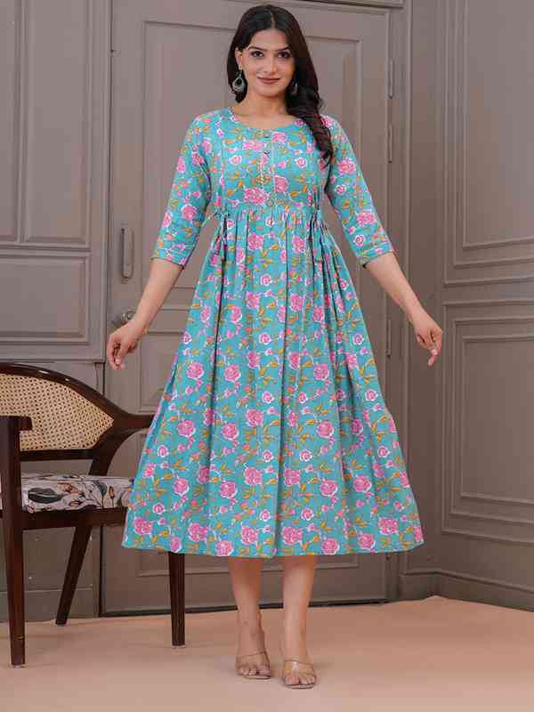 knee length dresses for ladies Taylor Women's Chiffon Ribbon Sweetheart A-Line Dress - Fuchsia main image 0