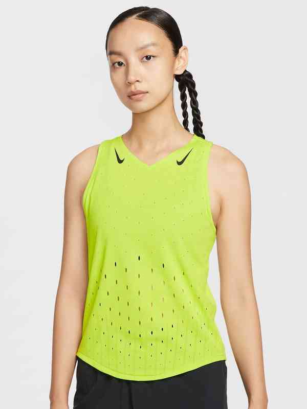 green nike womens clothing