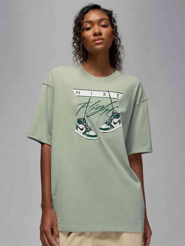 mint green nike shirt womens