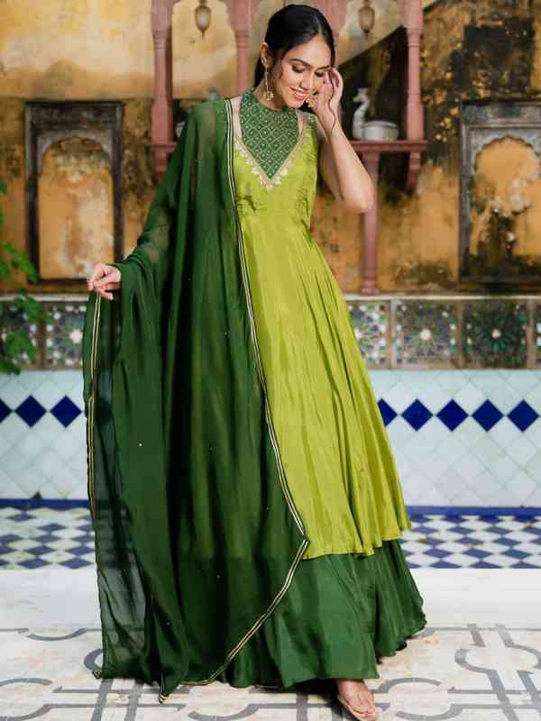 Women Engagement Lehenga - Buy Women Engagement Lehenga online in India