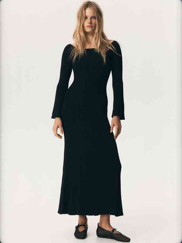 Black Solid Shift Dress 265 432 Tm - Buy Black Solid Shift Dress 265 432 Tm online in India Black Solid Shift Dress 265 432 Tm - Buy Black Solid Shift Dress 265 432 Tm online in India
