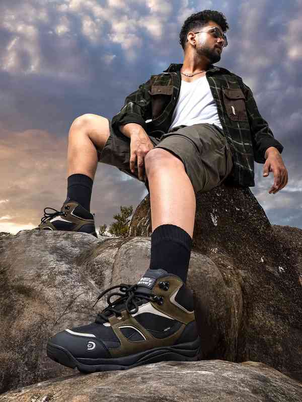 Tracking Shoes - Buy Tracking and Adventure Shoes Online - Myntra