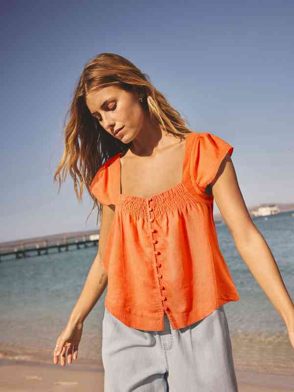 Buy Linen Tops Online at best price in India | Myntra
