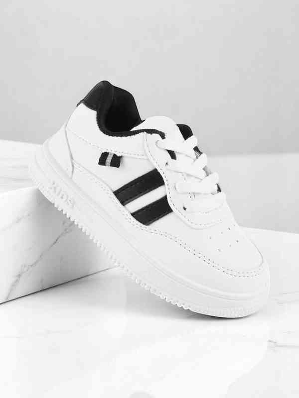 Lil Footwear - Buy Lil Footwear online in India