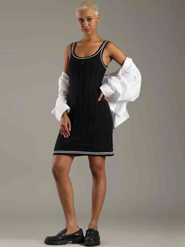Tommy Hilfiger Bodycon Dresses - Buy Tommy Hilfiger Bodycon Dresses online  in India